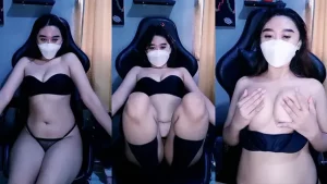 Fandaaa Ngangkang Remas Toket Mango