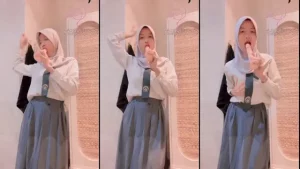 Miss Panya Colmek Desah Nikmat