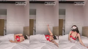 Bokep Miss Lutty Vani Hijab Bangun Tidur Colmek Pake Terong