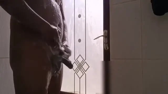 Ketahuan Tante Saat Coli