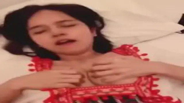 Punya Cewe Imut Banget Katanya Minta Masukin Dari Belakang