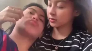 Sejoli Dikosan Berduaan