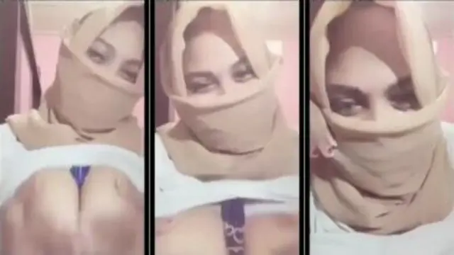 Tante Jilbab Lagi Live Pamer Tete